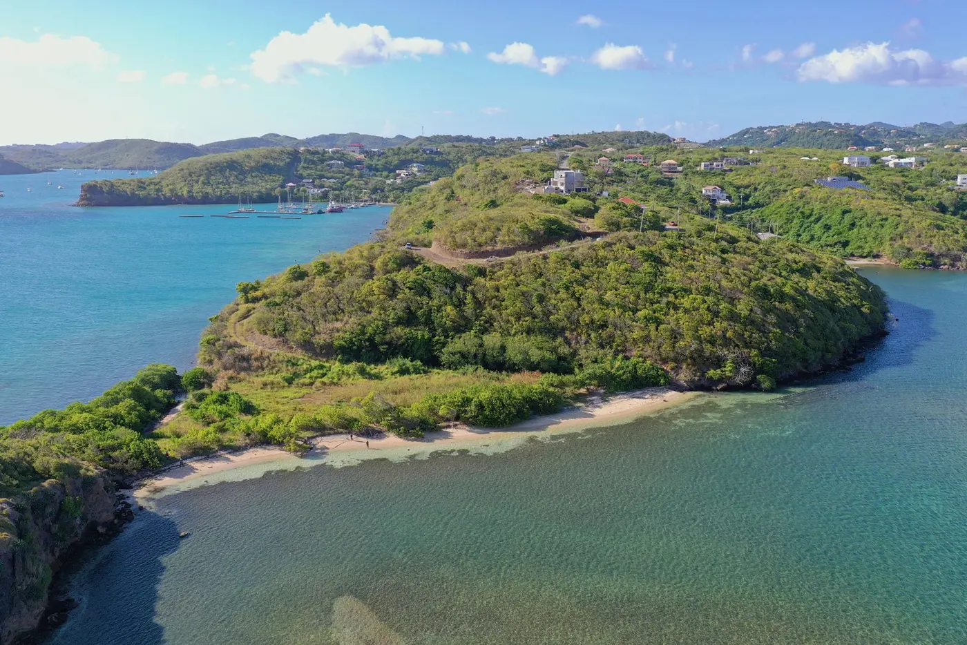 Egmont Point Beachfront — photograph 2
