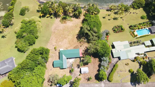 Wilcox Way Ocean Front — listing photograph in Westerhall Point
